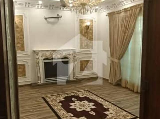 10 Marla House For Sale In Paragon City Lahore