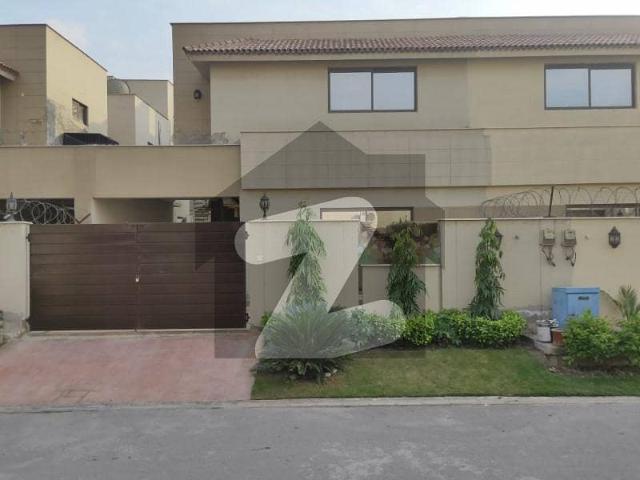 10 Marla House For sale In Pearl City