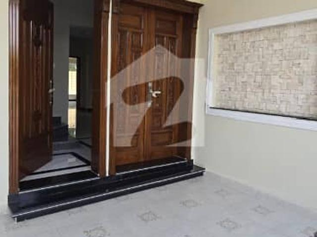 10 Marla House for Sale on Main Double Road Prime Location, Best Investment Opportunity