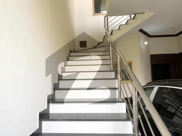 10 Marla House For Sale Sajid Awan Colony