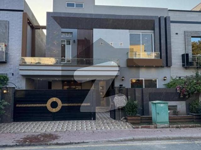 10 marla house for sall in gulmoher block
