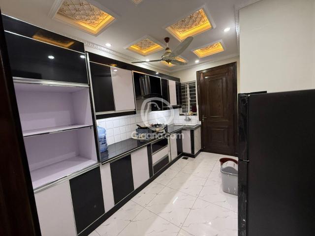 10 Marla House for Rent