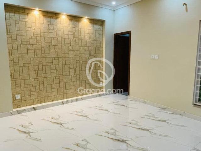 10 Marla House for Rent