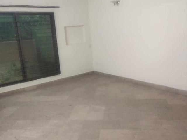 10 Marla House for Rent