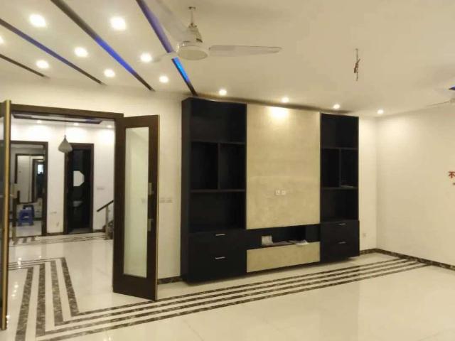 10 Marla House for Rent