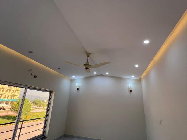10 Marla House for Rent