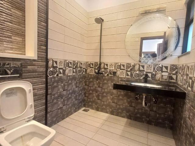 10 Marla House for Rent