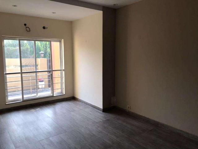 10 Marla House for Rent