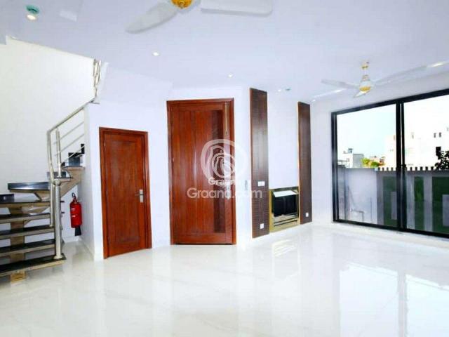 10 Marla House for Rent