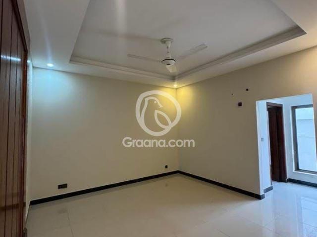10 Marla House for Rent