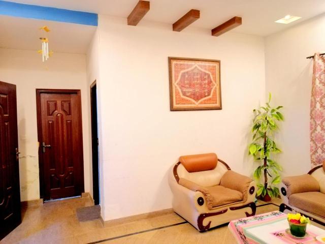10 Marla House for Rent