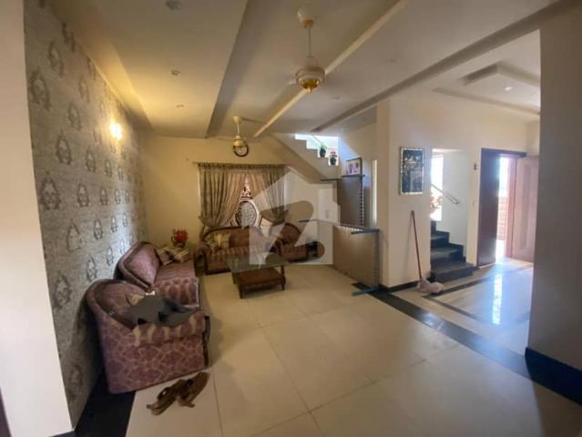 10 Marla House For Rent