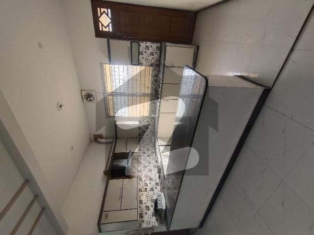 10 Marla Luxury House For Rent University Town