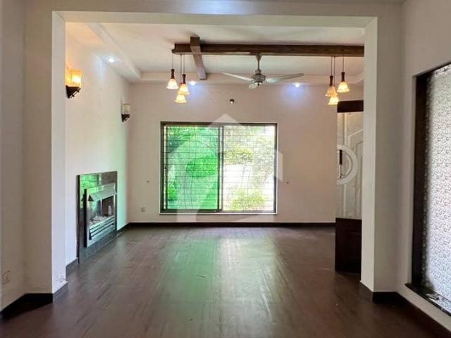 10 marla house for rent dha phase 5 9 kv solar install