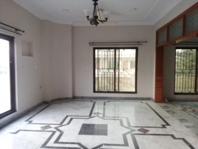 10 marla House for Rent G 13/4, Islamabad G 13/4 ID 72050