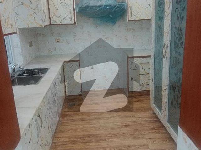 10 Marla House For Rent Good Location