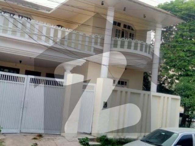 10 Marla house for rent Hayatabad Phase 2 J4