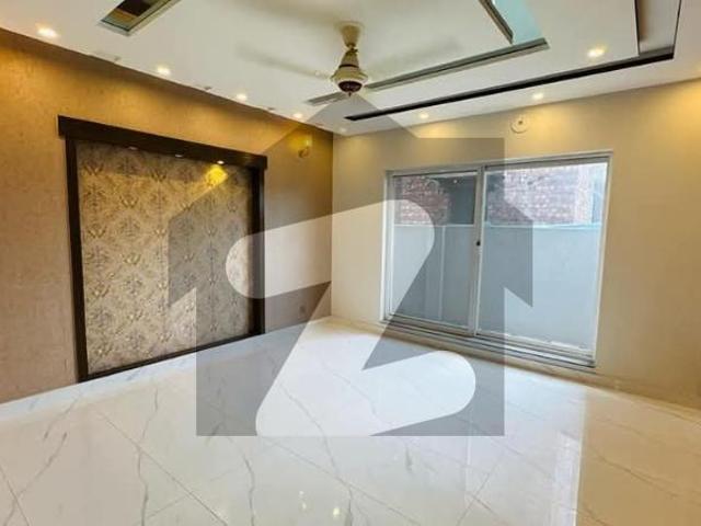 10 Marla House For Rent Ideal Location Sector F Bahria Town Lahore Bahria Town Sector F