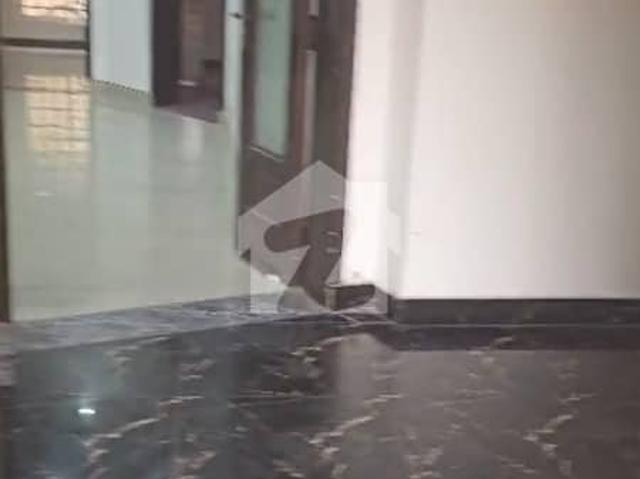 10 Marla House For Rent In Wapda Town Phase 2