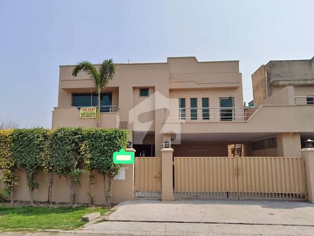 10 Marla House For Rent In Askari 10 Lahore Cantt