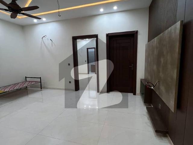 10 Marla House For Rent In B Block facing park with solar system