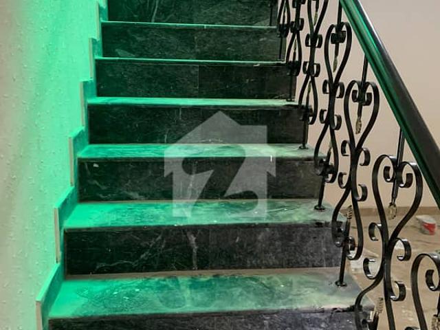 10 Marla House For Rent In Faisal Town