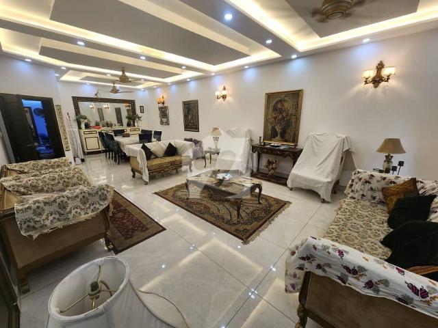 10 Marla House For Rent In Johar Town Lahore