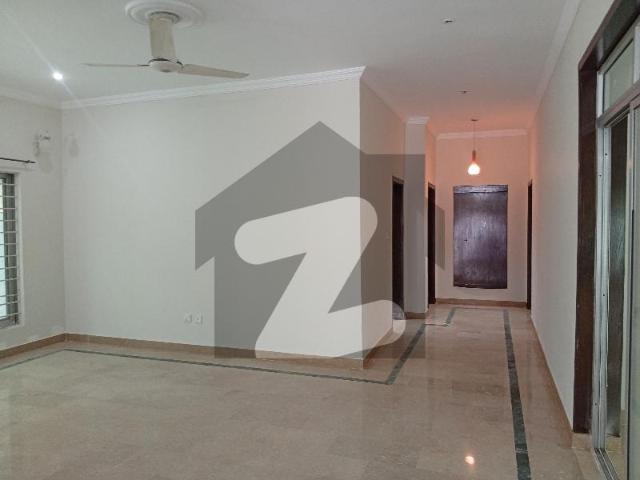 10 Marla House for rent in Media Town Block D