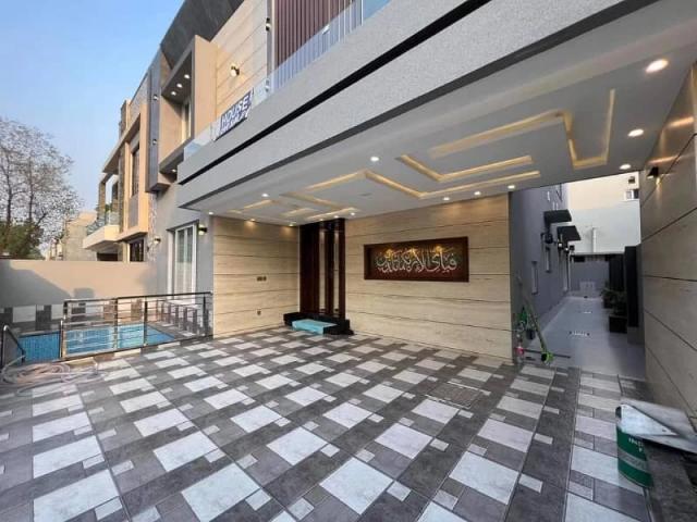 10 marla house for rent Lahore Golf View Residencia ID 81455