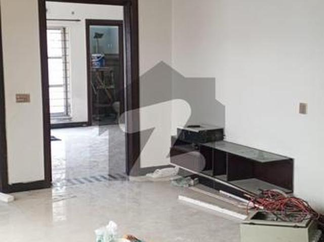 10 Marla House For Rent Paragon City