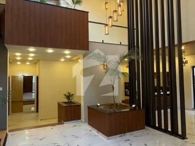 10 Marla House In Top City 1 Block A For sale At Good Location