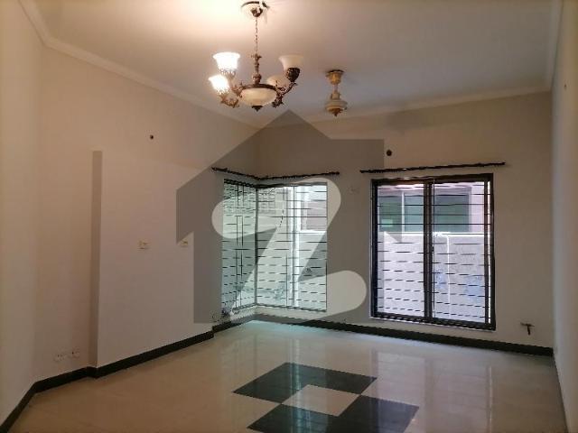 10 Marla House In Askari 11 Sector B Best Option Askari 11 Sector B
