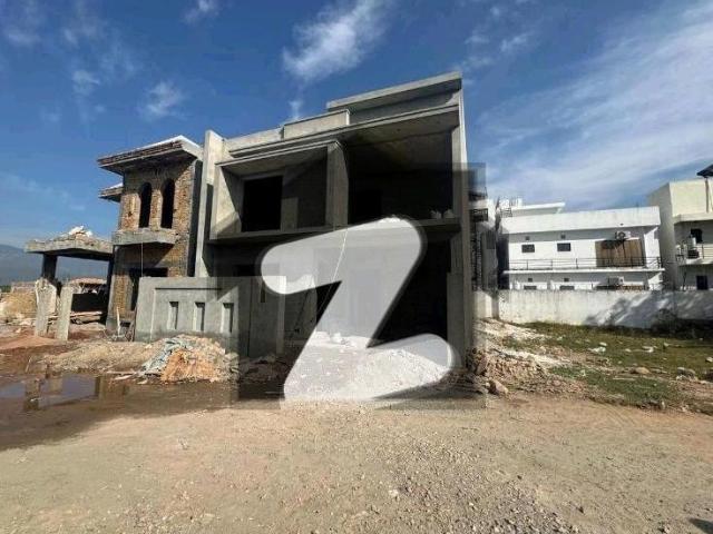 10 Marla House In Bani Gala For Sale At Good Location Bani Gala