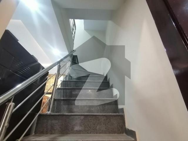 10 Marla House In Beautiful Location Of Gulshan e Ravi In Gulshan e Ravi