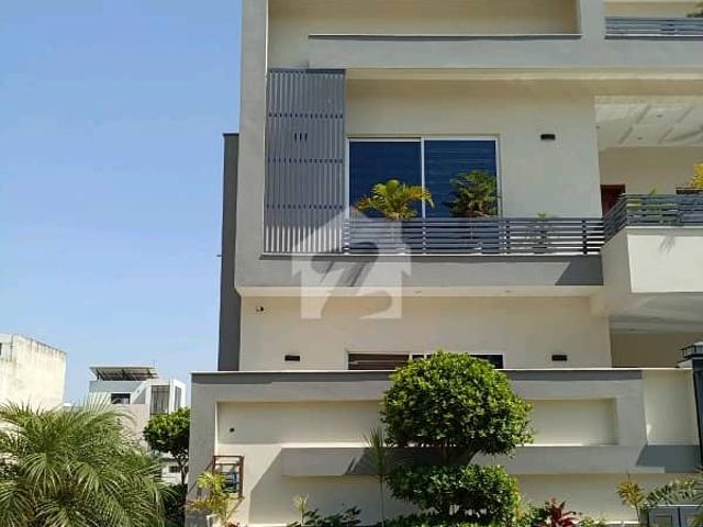 10 Marla House In D 12 Of D 12 Is Available For sale