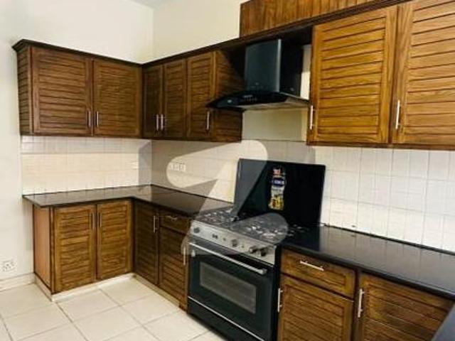 10 Marla House In Lahore Is Available For Rent Defence Raya