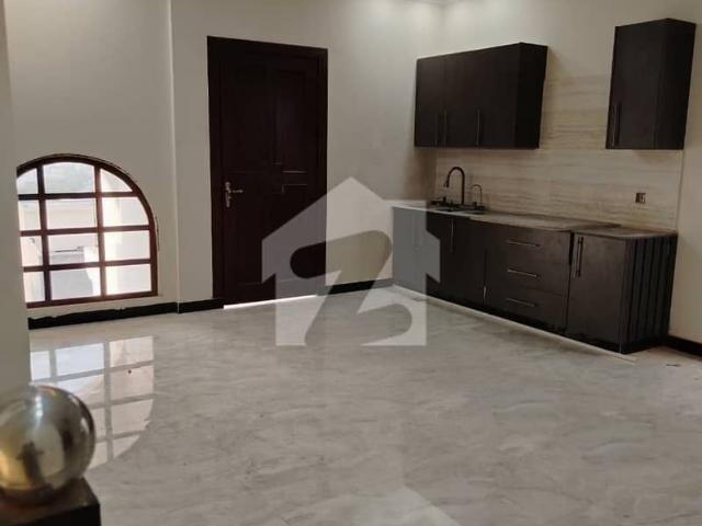 10 Marla House In Stunning Bani Gala Is Available For Sale