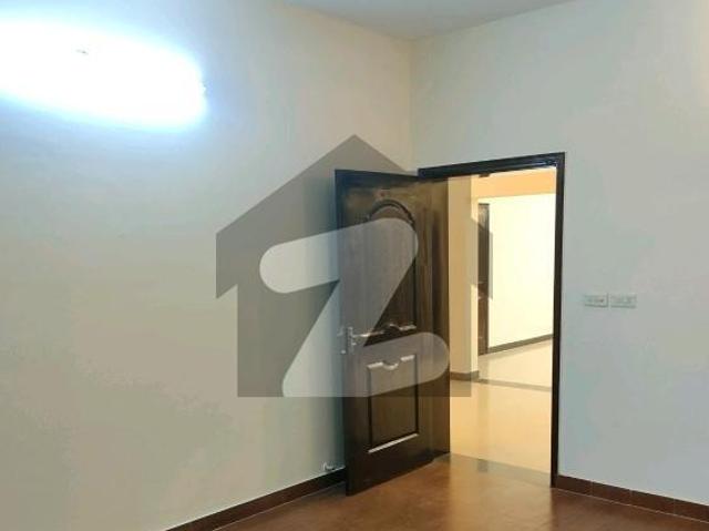 10 Marla House Is Available For rent In Askari 11 Sector B