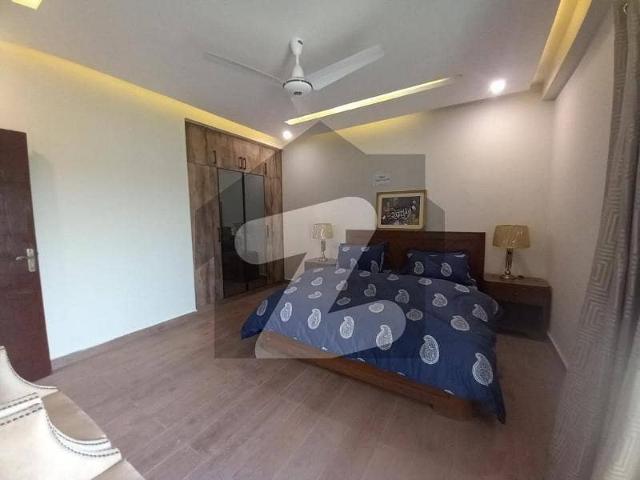 10 Marla House Is Available In DHA Phase 8