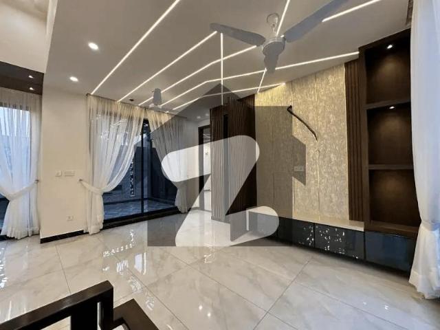 10 Marla House Near To Market & Main Boulevard For Rent Sector E Bahria Town Lahore Bahria Town Sector E
