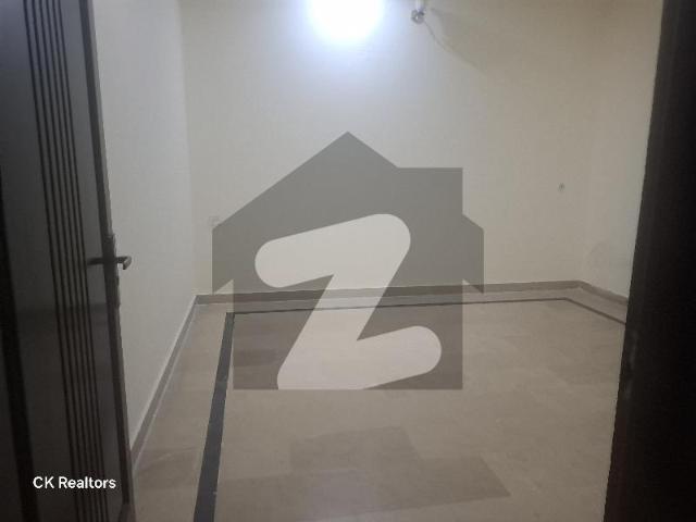 10 Marla House On Reasonable Price City Housing Society Block C