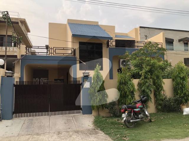 10 Marla Independent House in DHA Phase 1 Near H Block Commercial Market