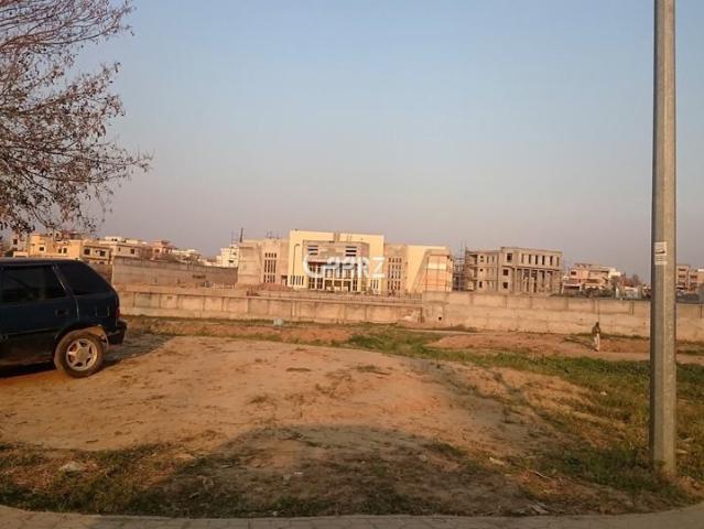 10 Marla Land for Sale in Islamabad Gulberg Greens