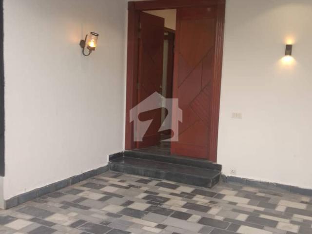 10 Marla Lavish House For Rent In Lake City Sector M 2a Near Ring Road Raiwind Road Lahore