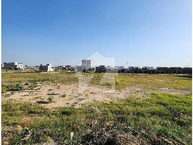 10 Marla Level Park Fee Plot Available For Sale Location: Capital Enclave Very Close To Islamabad Highway, Very Close To Mall Of Emirate, Located In A Best And Peaceful Society. Level Plot Size 3570 Park Fee Gas, Water, Electricity Available Beautiful Environment