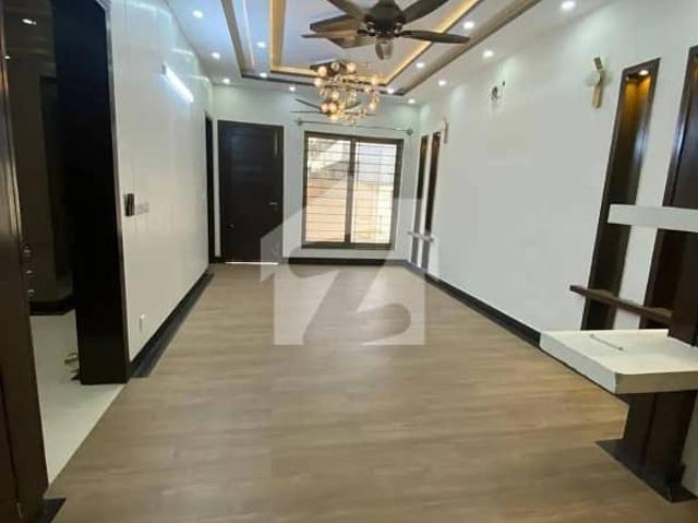 10 marla like new double storey house for rent in g13 islamabad idial location