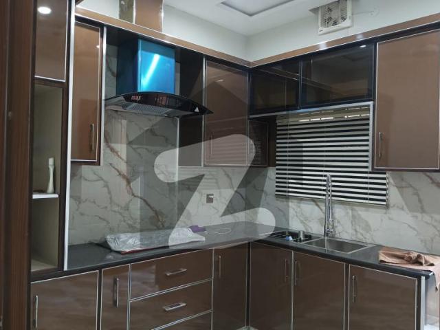 10 Marla Like New House Available For Sale In Bahria Town Lahore. Bahria Town Sector C