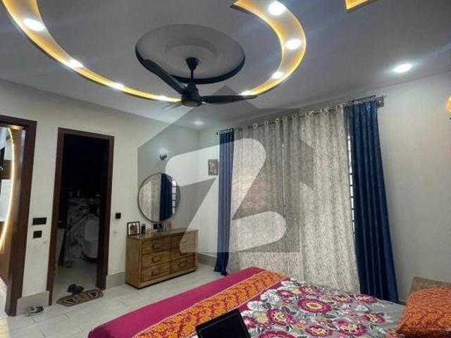 10 Marla like new House For Sale In Bahria Town Sector E