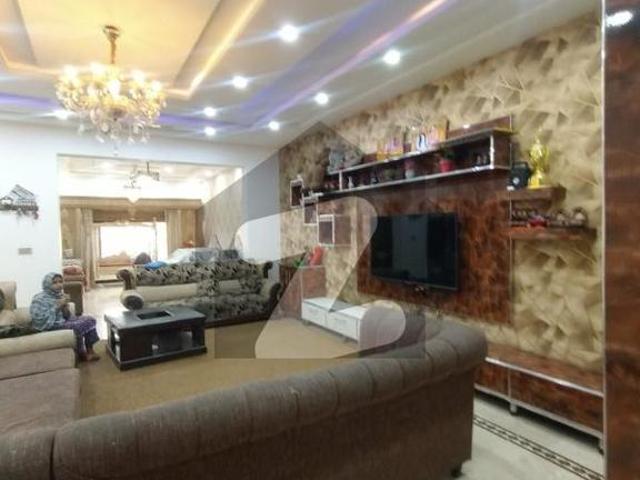 10 Marla Like A Brand New House For Sale in soan Garden Block B Islamabad. Soan Garden Block B