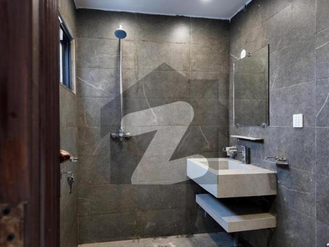 10 Marla Like Brand New House For Rent In Bahria Town Lahore Bahria Town Sector E